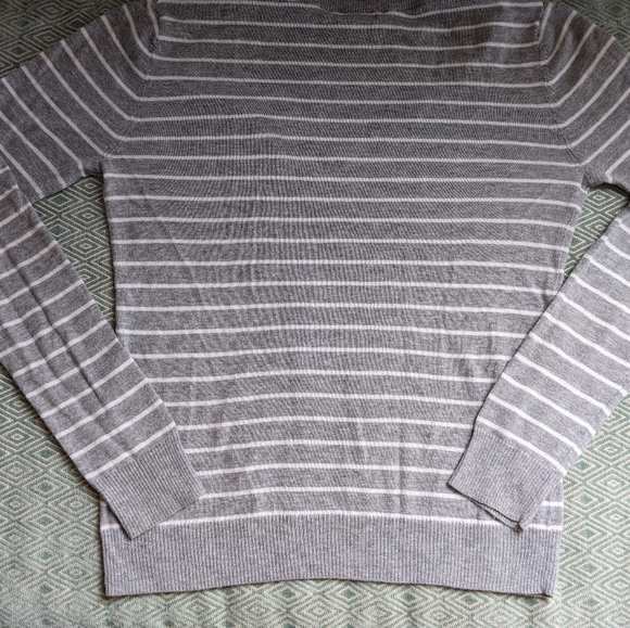 B.P. Super Soft Lightweight Sweater - Picture 10 of 11